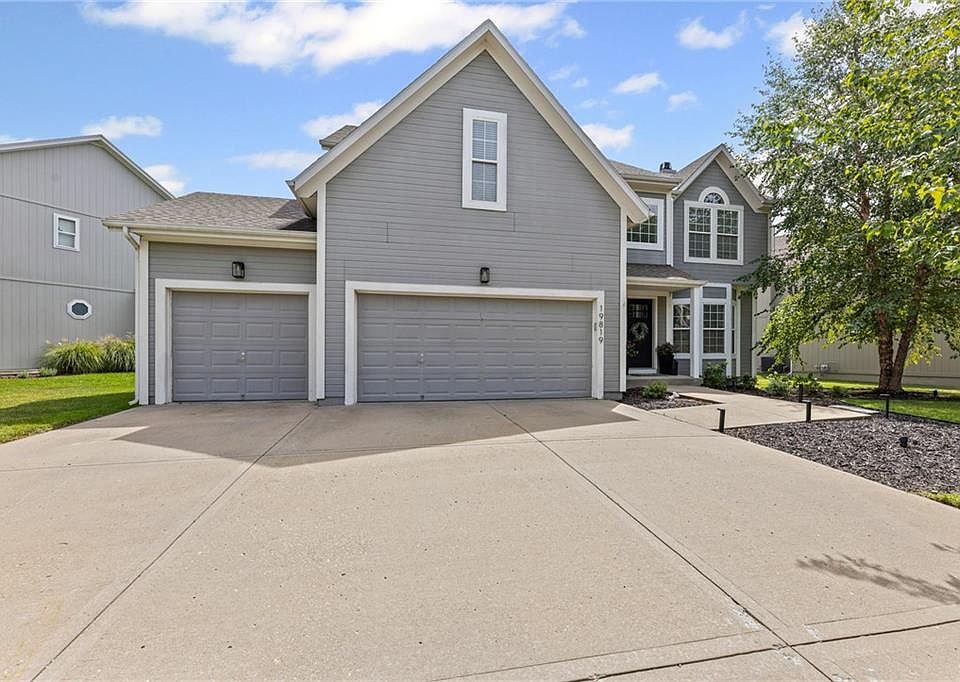 19819 W 96th Ter, Lenexa, KS 66220 | Zillow
