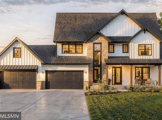 7335 Keswick Ct, Stillwater, MN 55082