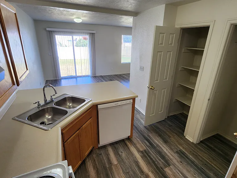 547 S Pine Cone Way — Photo 19