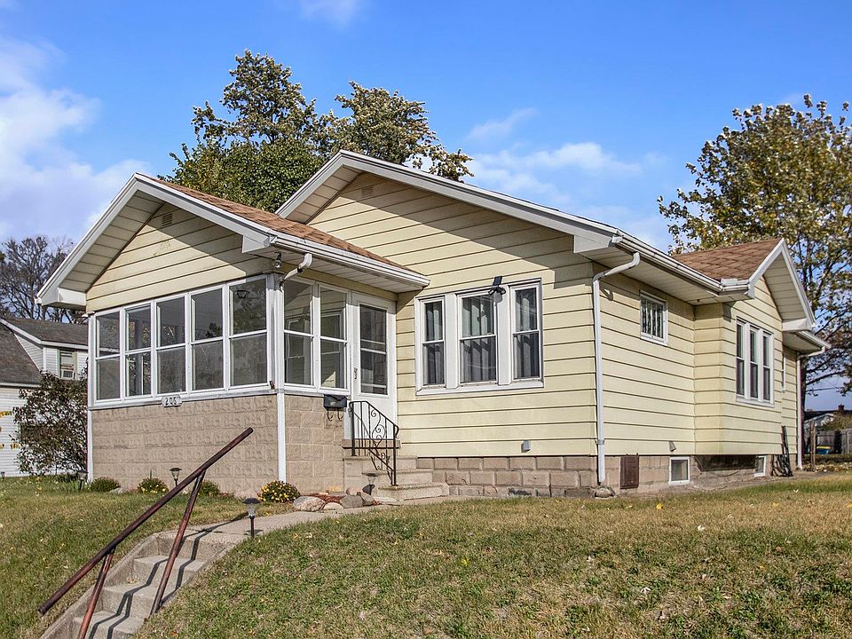1st image of 206 Monmoor Ave