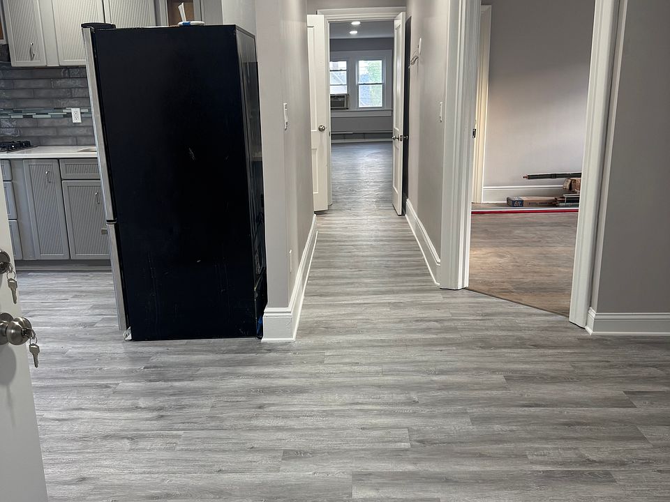 1st image of 275-277 19th Ave #3