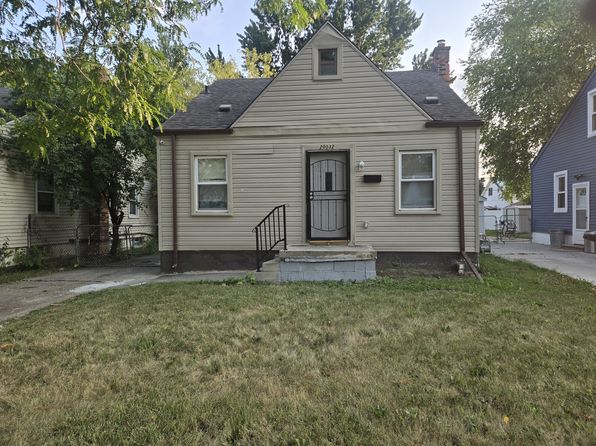 20032 Elkhart St