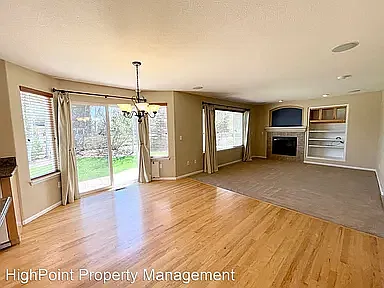 3 bed, 2.5 bath, 1840 sqft, $3,000 — Photo 3