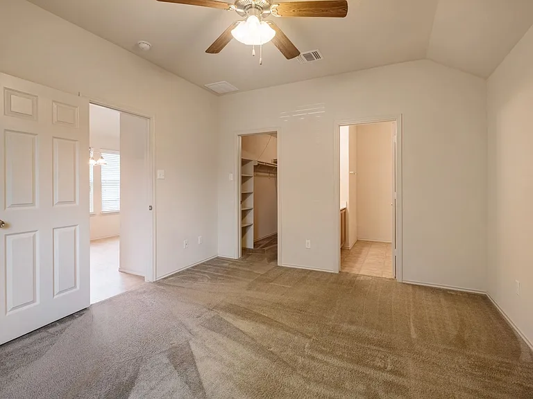 100 Azurite Dr — Photo 13