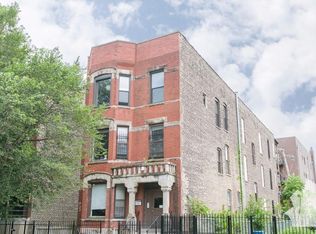 911 W Fletcher St #GDNR, Chicago, IL 60657