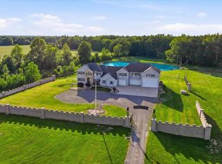 19900 Collins Rd, Milford Center, OH 43045