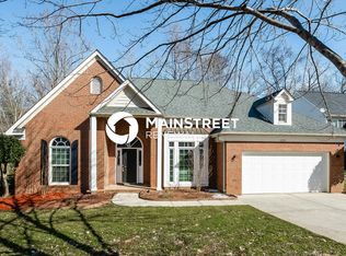 12521 Rolling Rock Ct, Charlotte, NC 28215