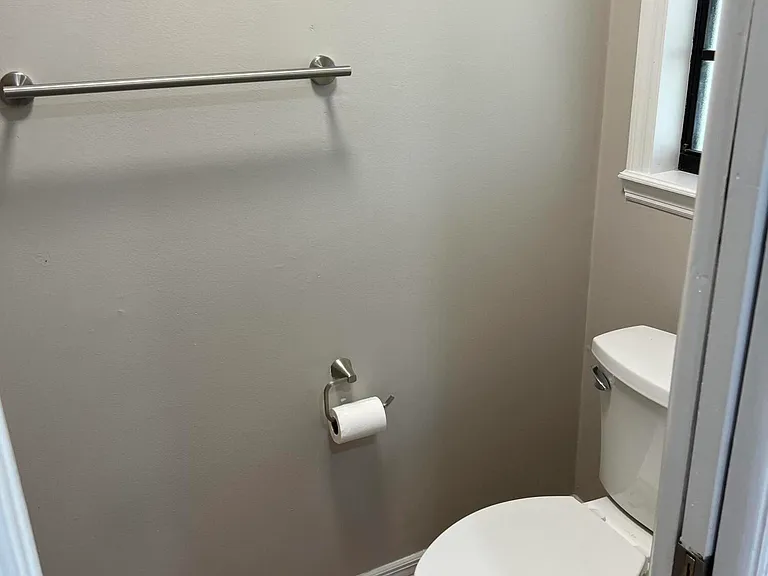 2157 Clover St NE — Photo 19