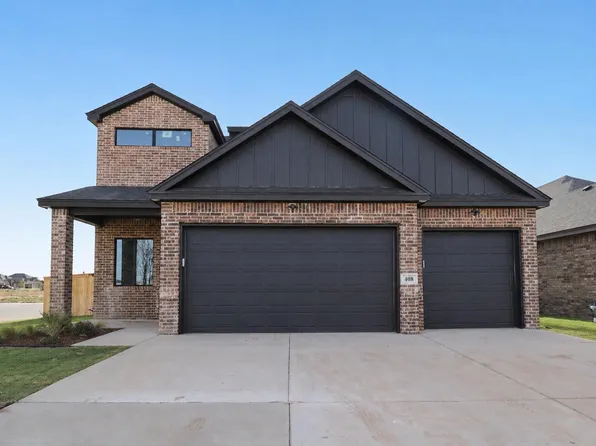408 Essex Ln, Wolfforth, TX 79382