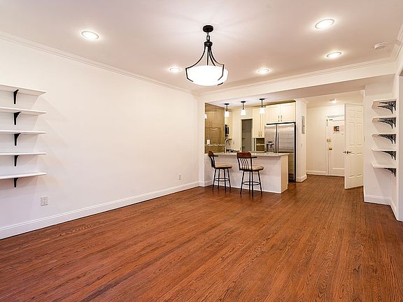 3rd image of 3441 85th St Suite 1A
