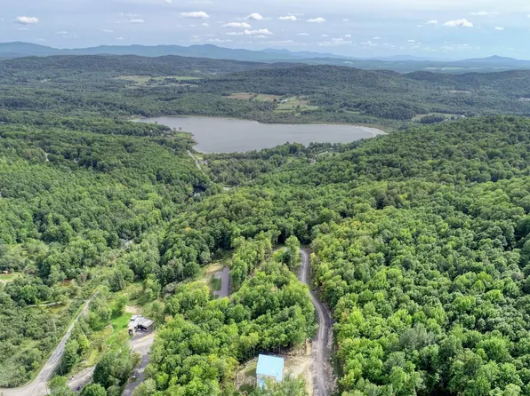 720 Chemin #Gaspa-15, Bromont, QC J2L 2N7