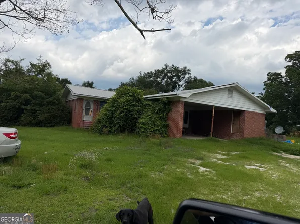 1033 Highway 1 S, Swainsboro, GA 30401