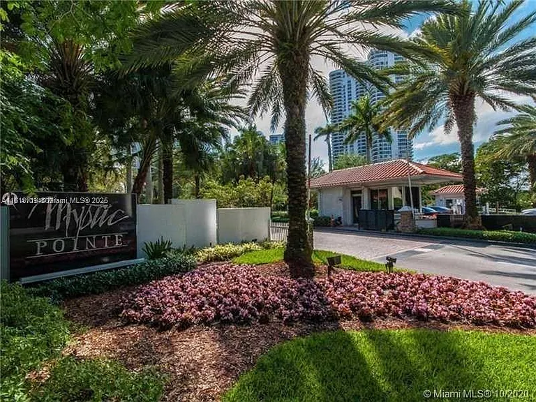 3600 Mystic Pointe Dr #1607 — Photo 15