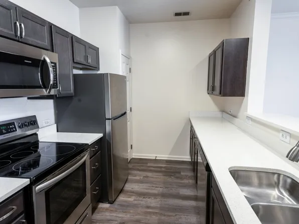 The Lakes of Beavercreek Apartment Homes