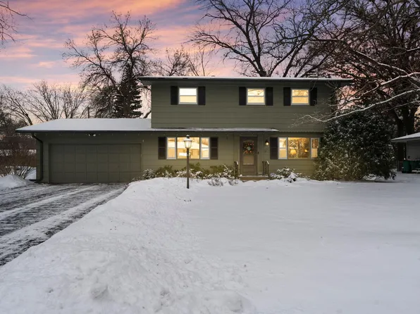 204 104th Ln NW, Coon Rapids, MN 55448