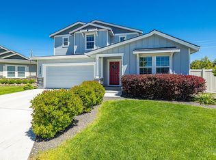 1586 E Strauss Dr, Meridian, ID 83646