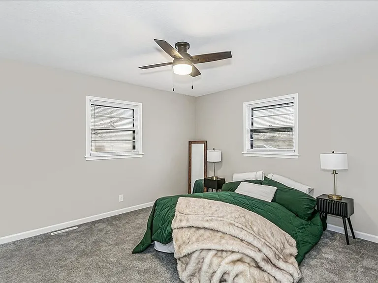 1470 S Hornecker Dr — Photo 12