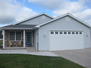 10194 Tamarack Rd, Lakeview, MI 48850