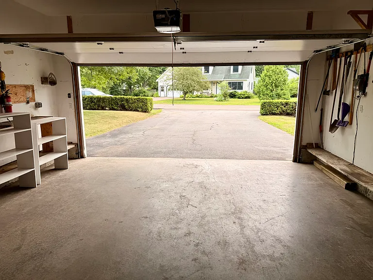 18 Kirby Rd — Photo 26