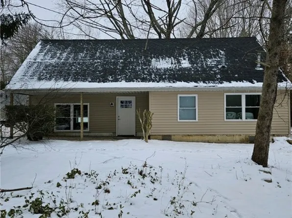 11249 Prouty Rd, Concord Township, OH 44077