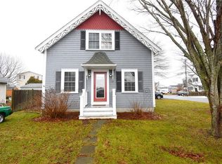 173 Riverside St, Portsmouth, RI 02871