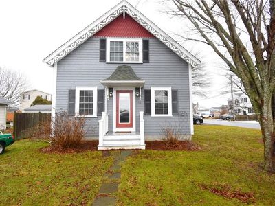 173 Riverside St, Portsmouth, RI, 02871