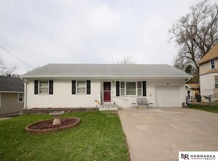 7928 N 39th St, Omaha, NE 68112