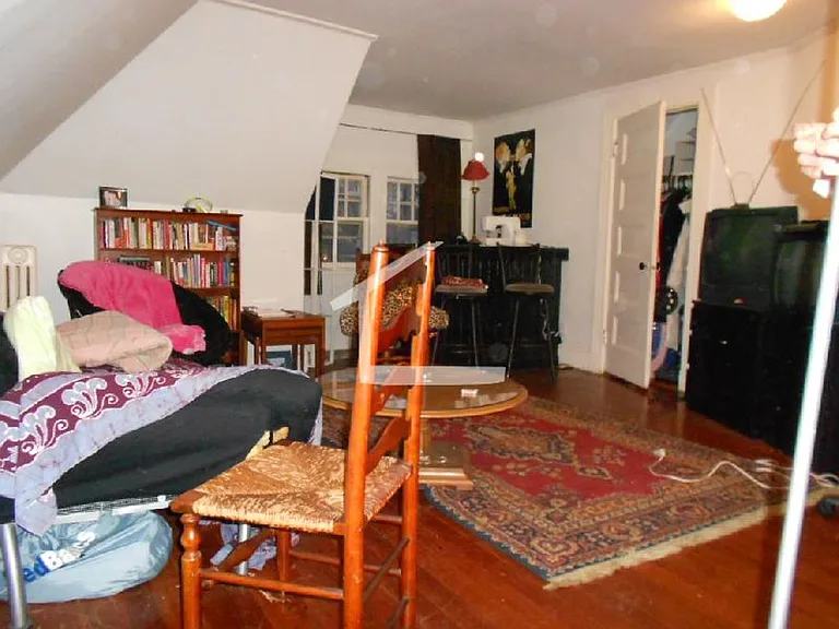 141 Naples Rd #3C — Photo 1