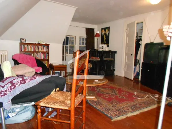 141 Naples Rd #3C, Brookline, MA 02446