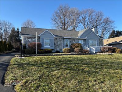 410 Dove Dr S, Uniontown, PA, 15401