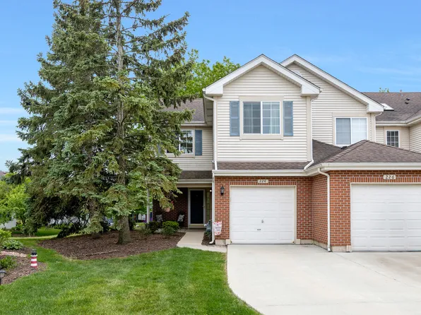 224 Camel Bend Ct, Schaumburg, IL 60194