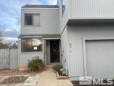 2501 Garfield Ct, Sparks, NV, 89431