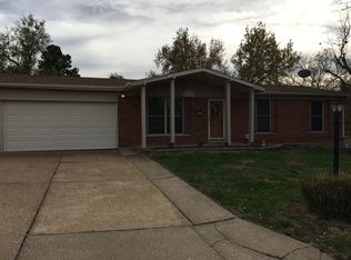 702 Chabern Dr, Pevely, MO 63070