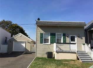 51 Florida Grove Rd, Keasbey, NJ 08832