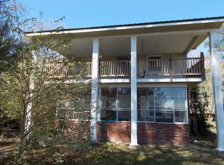 133 Perry Dr, Midway, GA 31320