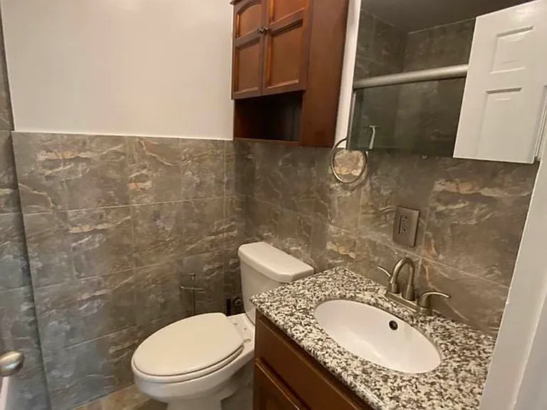 736A Union St #TOP — Photo 12