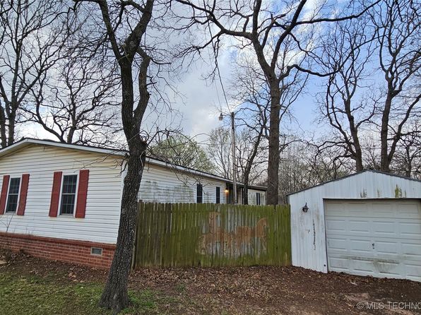 1445 N 237th Rd, Mounds, OK 74047