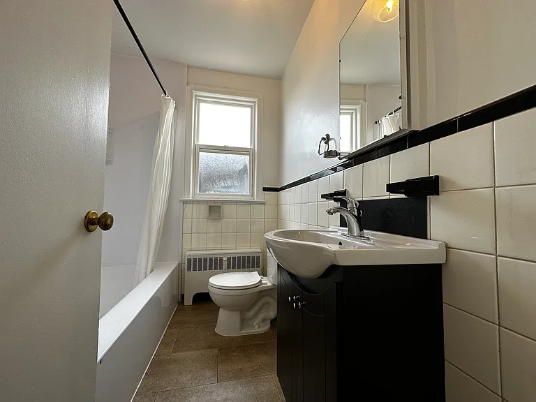 5-41 Arcadian Cir #5 — Photo 18