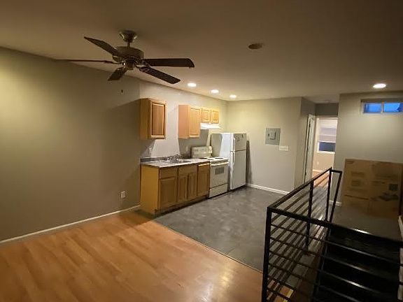 2nd image of 3535 Joyce St Floor 2