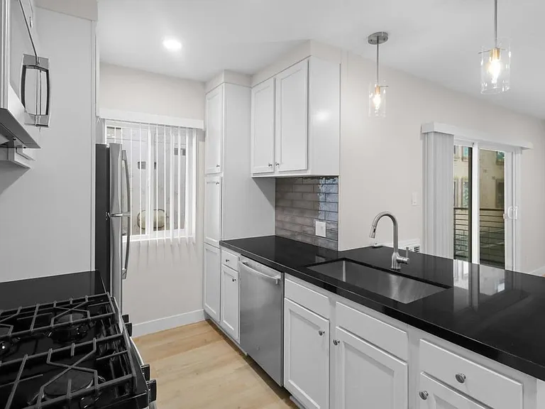3848 Vinton Ave #3 — Photo 15