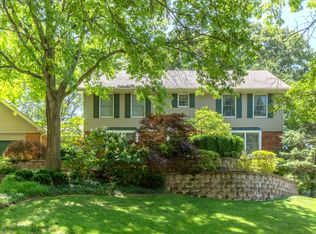843 Minarca Dr, Saint Louis, MO 63131