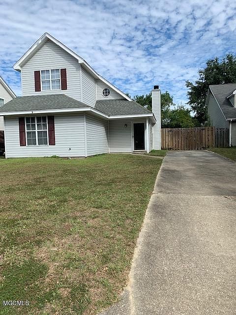 1st image of 4615 Laurelwood Dr