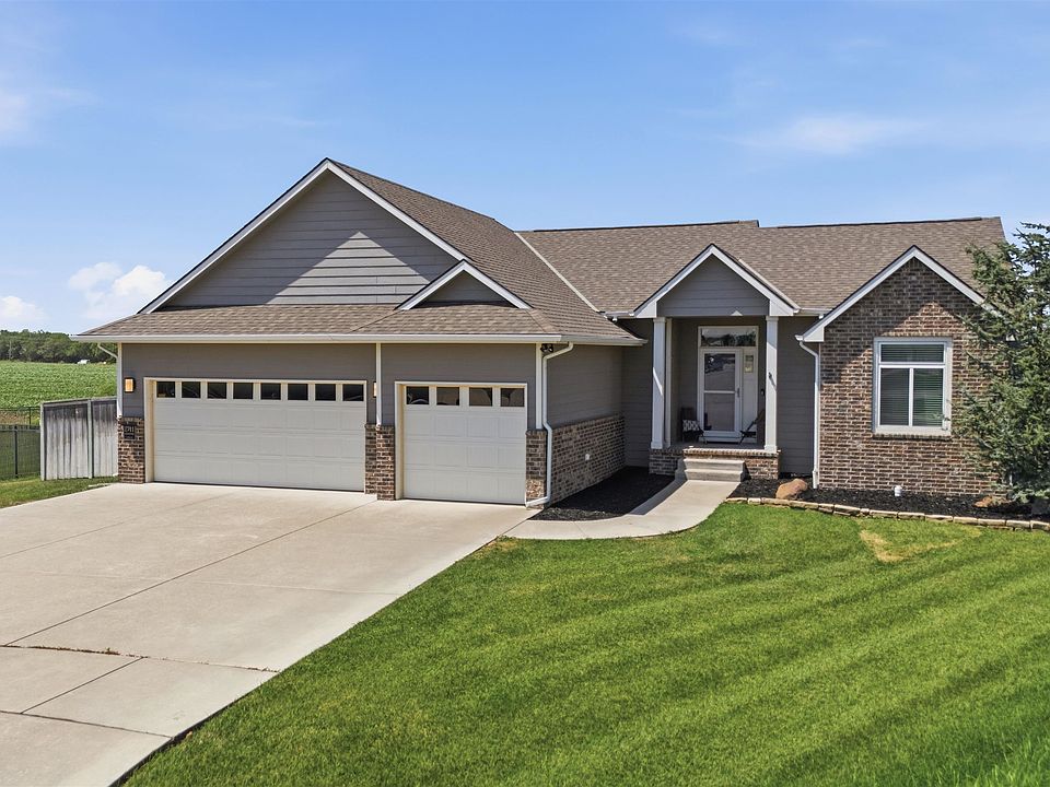1st image of 2741 N Bluestone Cir