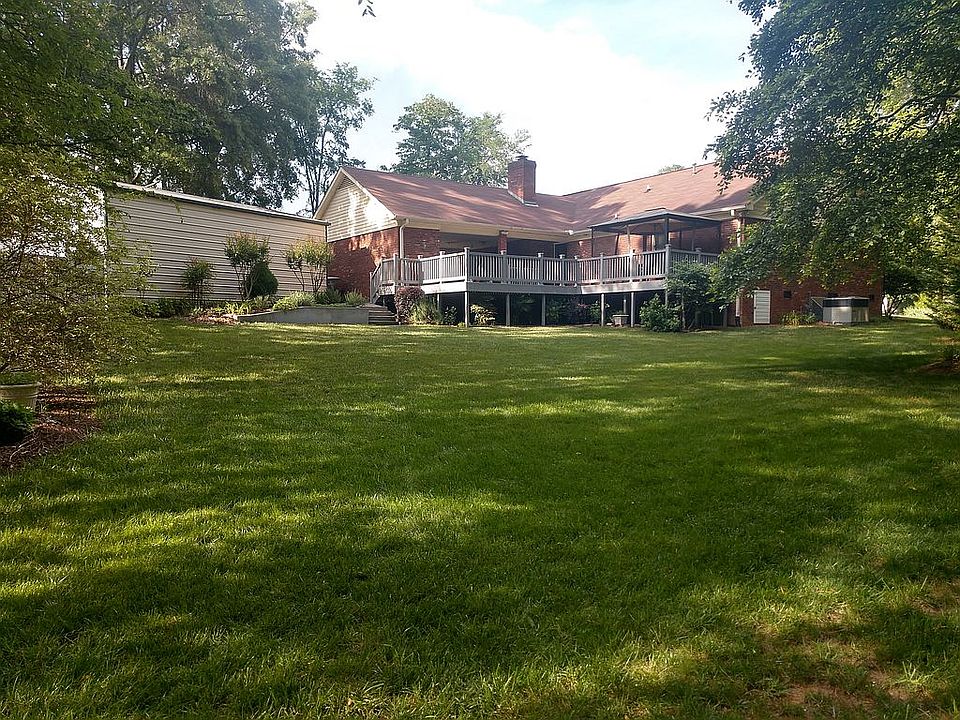 2nd image of 1624 Morningside Ct