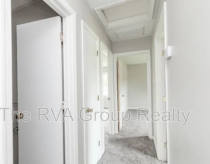 201 Evergreen Ave — Photo 9