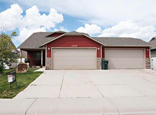 1205 Muscovy Dr, Gillette, WY 82718
