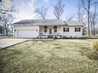 235 Estate Lake Dr, Poplar Bluff, MO 63901
