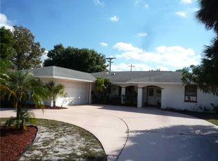 3388 Espanola Dr, Sarasota, FL 34239