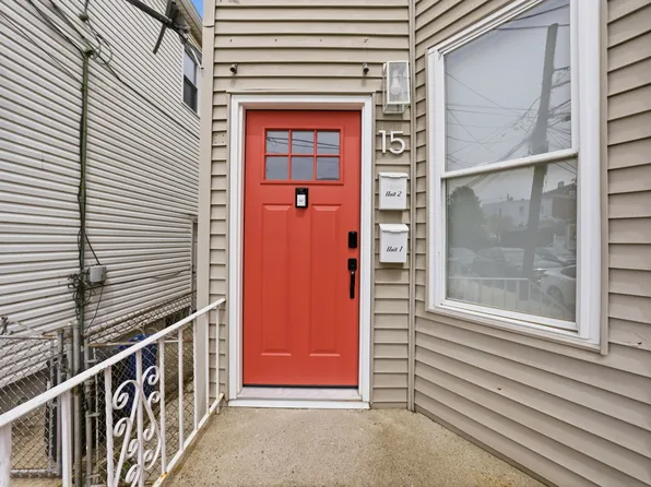 15 George St Floor 2, Bayonne, NJ 07002
