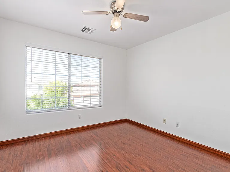 1477 Rancho Ridge Dr — Photo 30